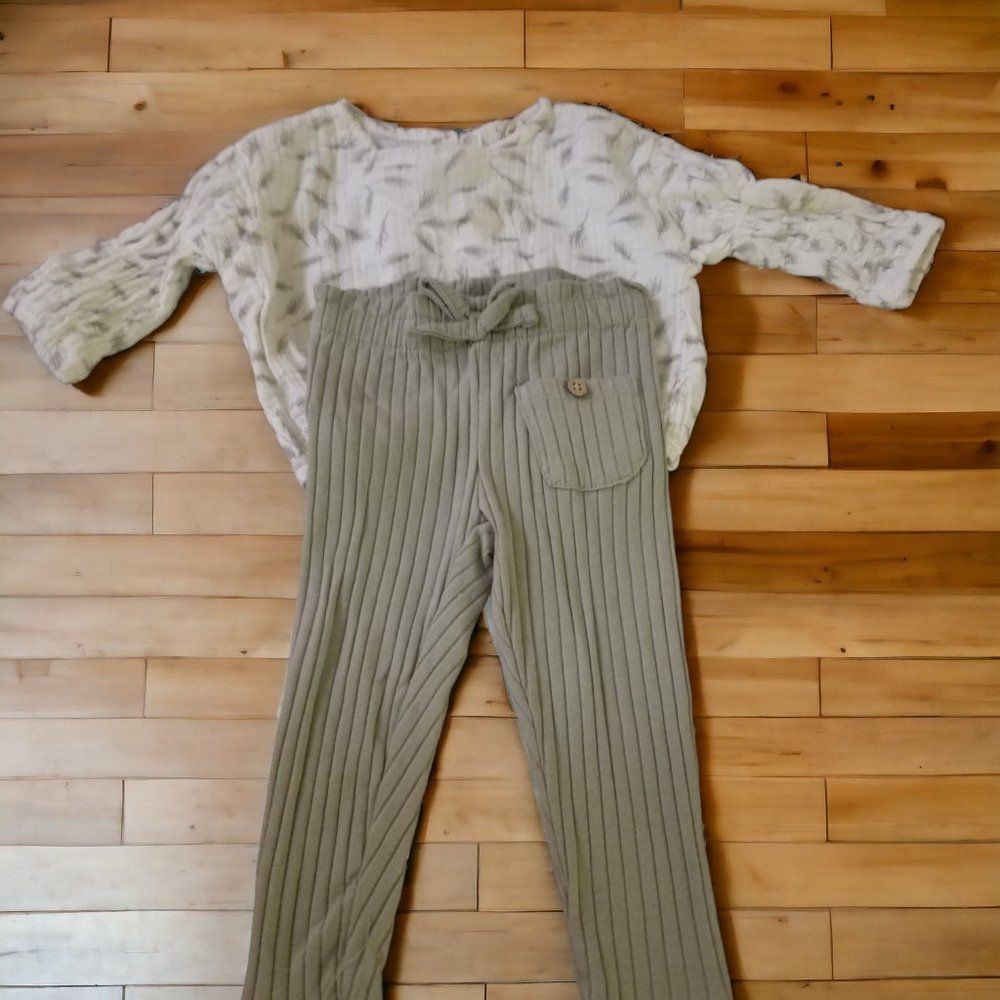 Baby Girl Pants Set Bundle – 2 Cute Spring & Summer Outfits 12 months (#4)